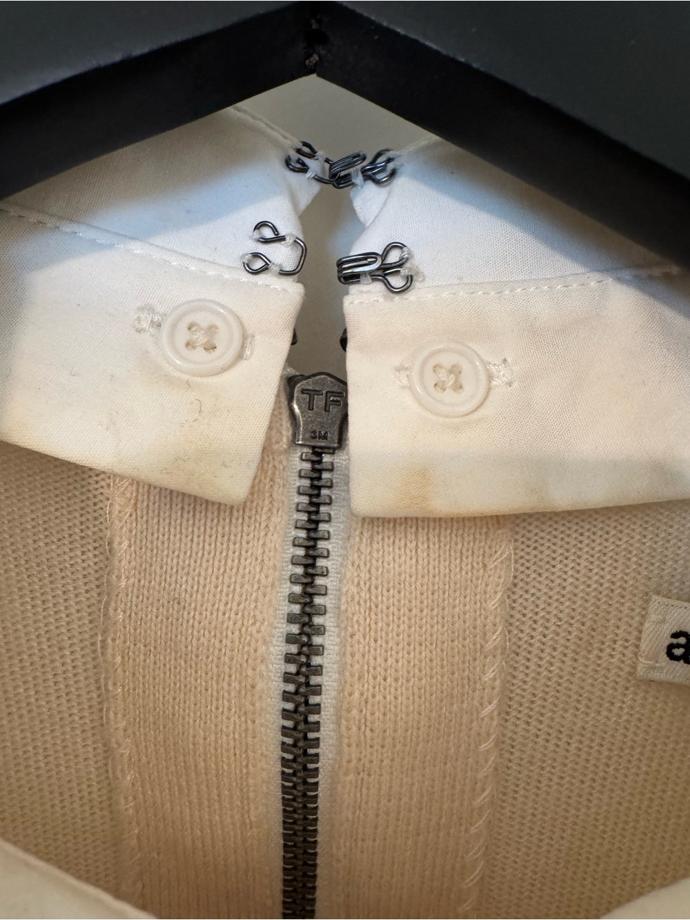 Alice + Olivia Cream Jeweled Collar Puff Sleeve Top - Picture 6 of 8